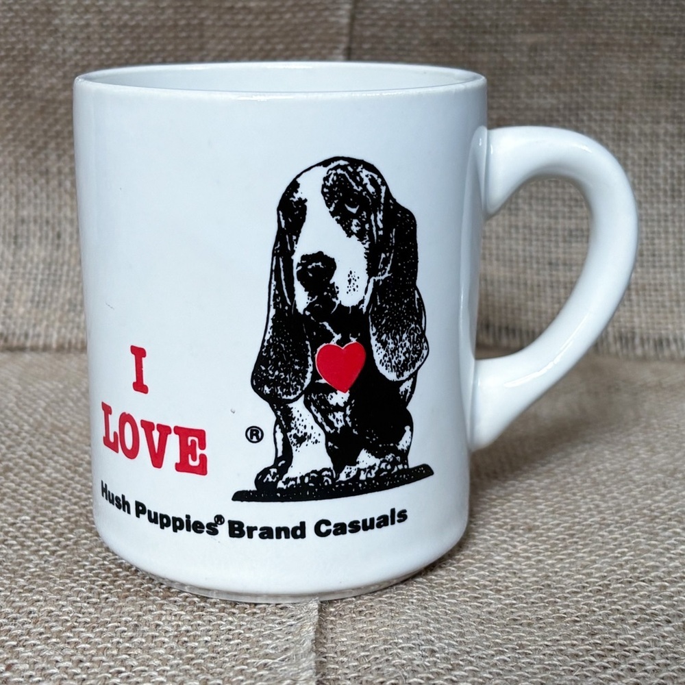 Vintage Hush Puppies Coffee Mug Cup Basset Hound Dog Brand Advertisement Cute